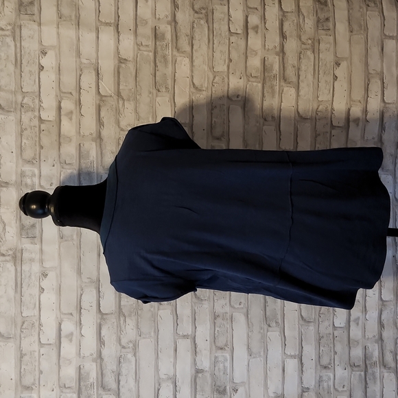 Time and Tru Navy Top - Picture 4 of 5